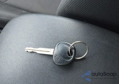 2010 Kia Soul + z USA, uszkodzony, nr VIN KNDJT2A2XA7085736